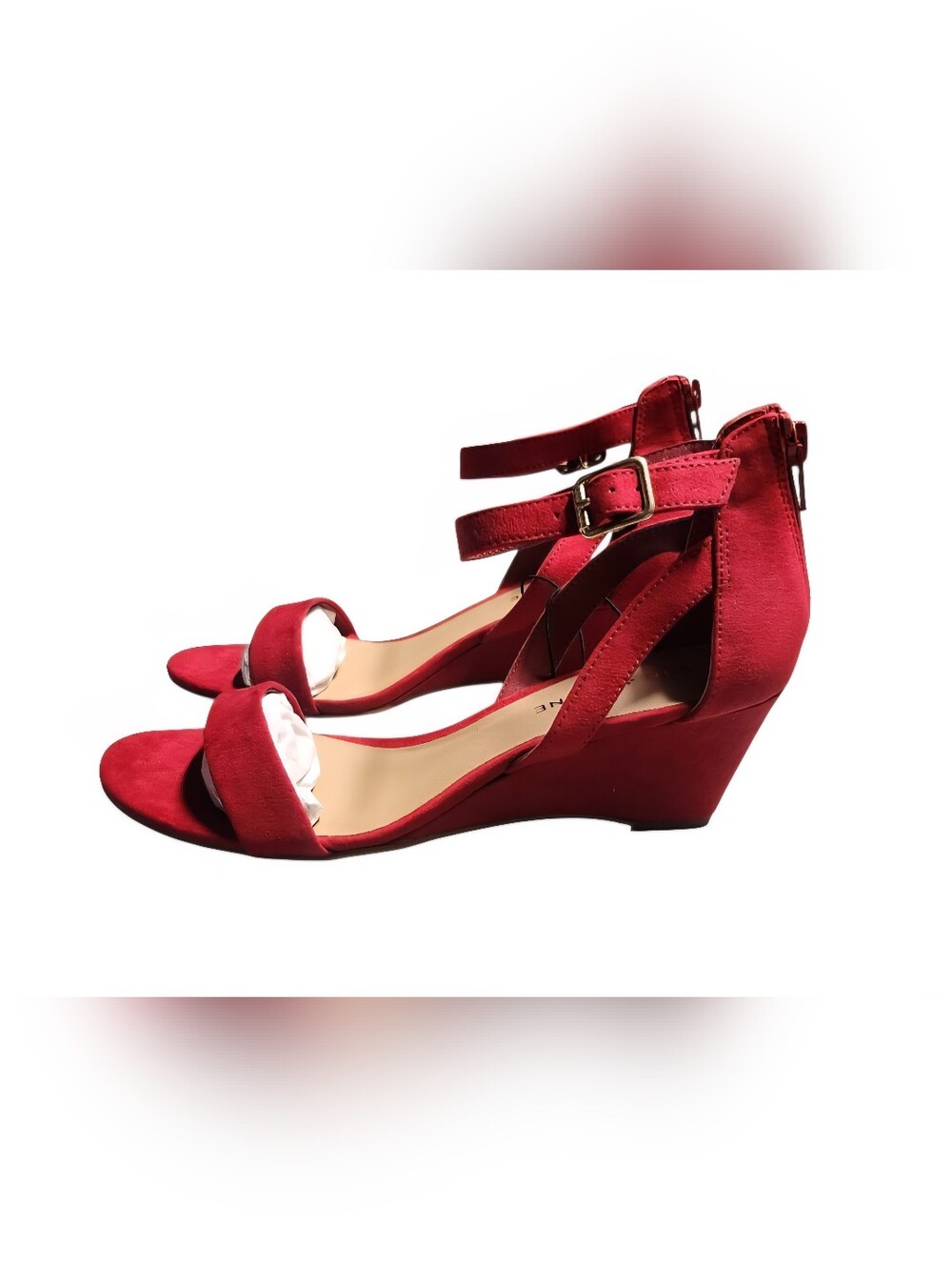 Sun + Stone Women's Jossie Faux Suede Wedge Sandals in red Size 8.5 - Picture 3 of 11
